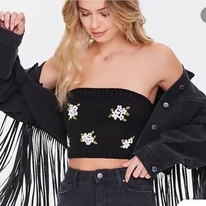 Forever 21 Knit Cropped Tube Top With Embroidered Flowers Black Size Medium